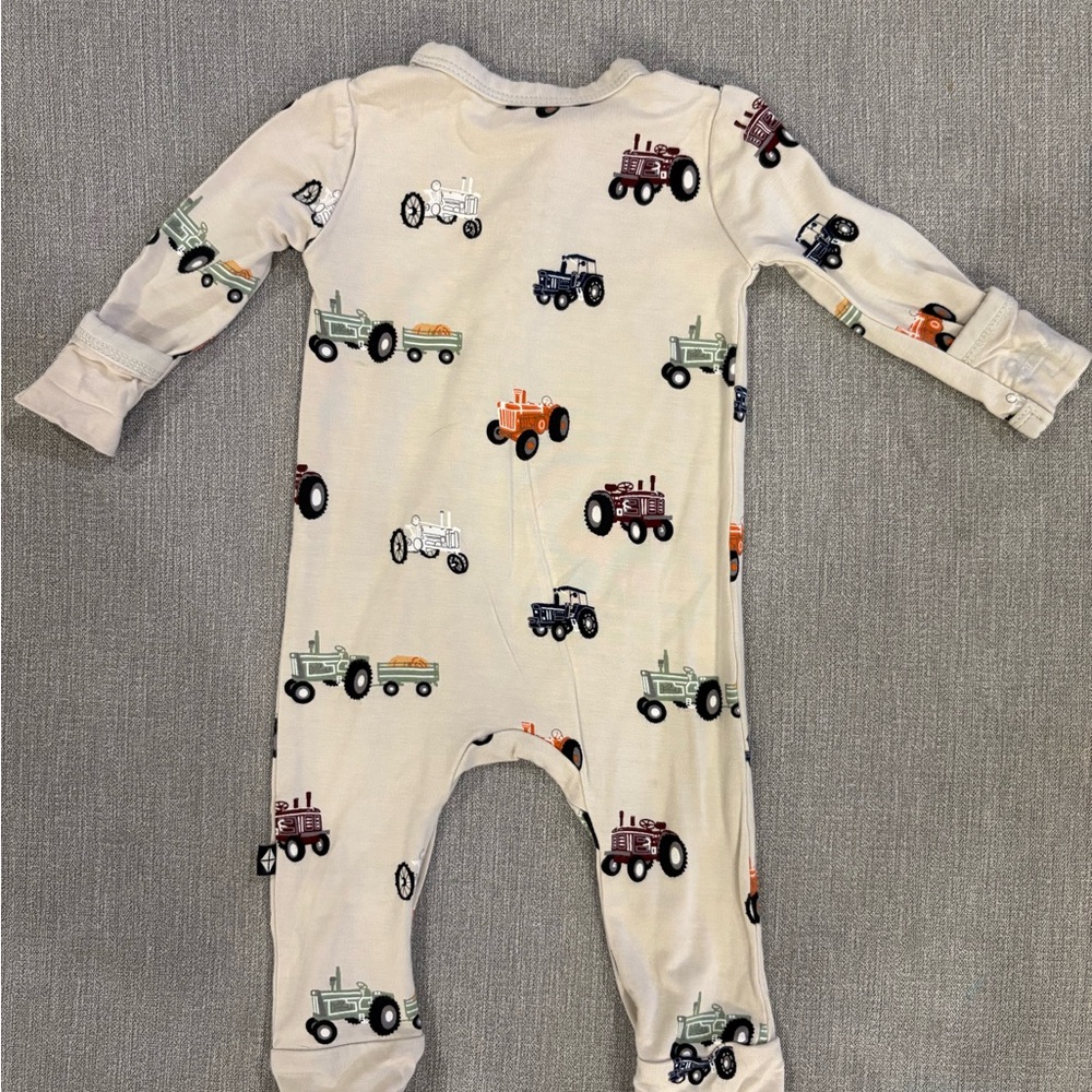 Kyte Baby Tractor Print Kids One Piece Zippered Romper. - Picture 3 of 3